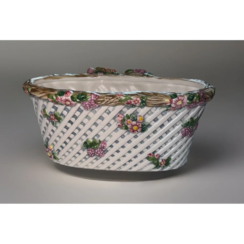Vintage LBK Basket Weave Ceramic Planter‎ Heart Flowers Fruit
